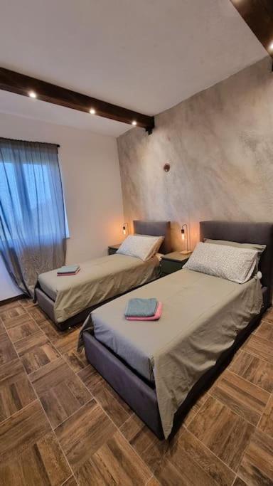Ferienwohnung Bee Freeride Biker House Magliolo Exterior foto