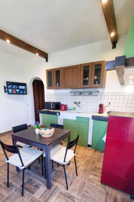 Ferienwohnung Bee Freeride Biker House Magliolo Exterior foto
